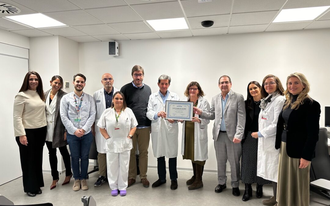 El Hospital Clínico de Valencia recibe la certificación ESCALEM que acredita la calidad en la atención y cuidados a pacientes con Esclerosis Múltiple