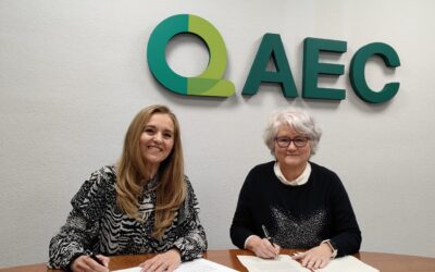 La Sociedad Española de Calidad Asistencial y la Asociación Española para la Calidad firman un acuerdo para impulsar la mejora de la calidad asistencial y la seguridad del paciente