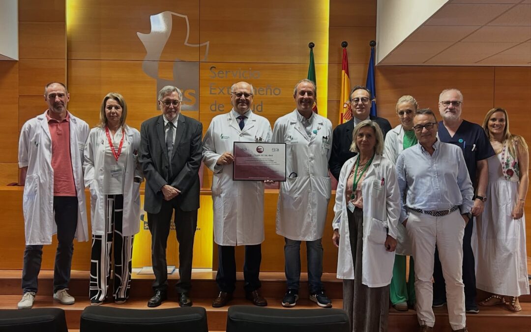 El Hospital Universitario de Badajoz recibe la certificación de la SECA por su atención al síndrome hemolítico urémico atípico (SHUa)